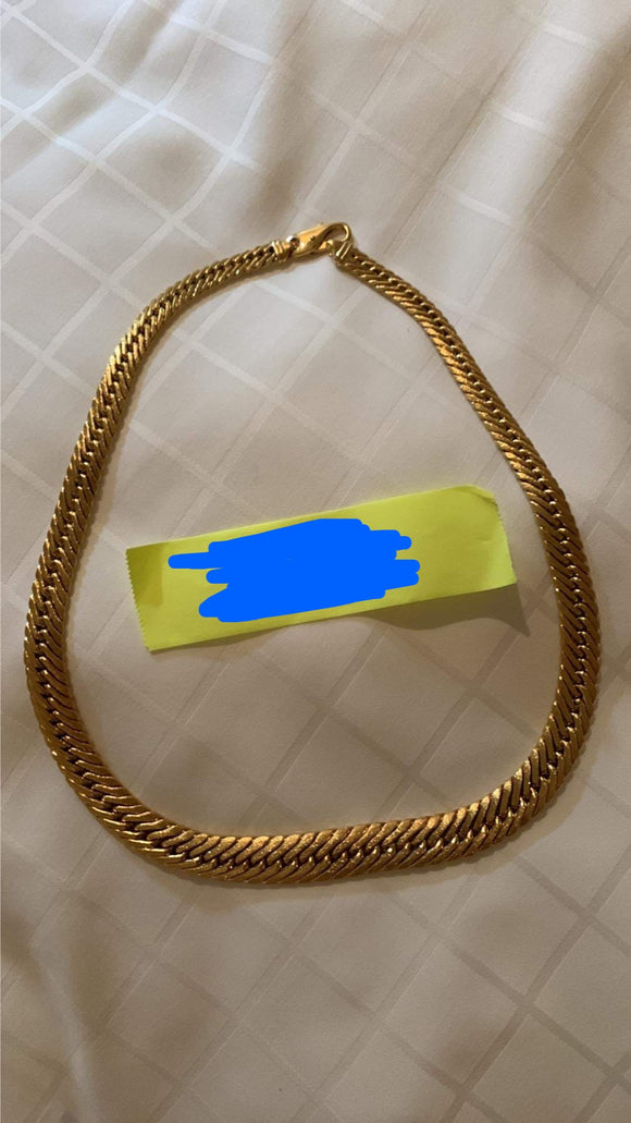 Uno necklace